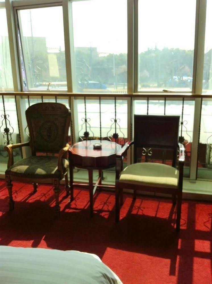 Qingpu Family Hotel Shanghai Exterior photo