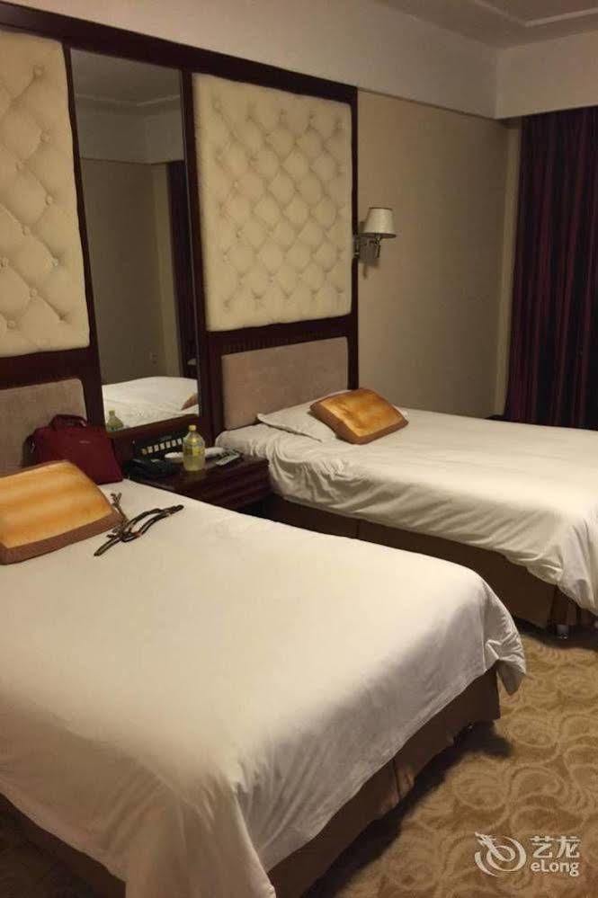 Qingpu Family Hotel Shanghai Exterior photo